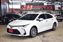2021 Toyota Corolla Altis Hybrid Premium ฟรีดาวน์ ออกรถ 0 บาท
